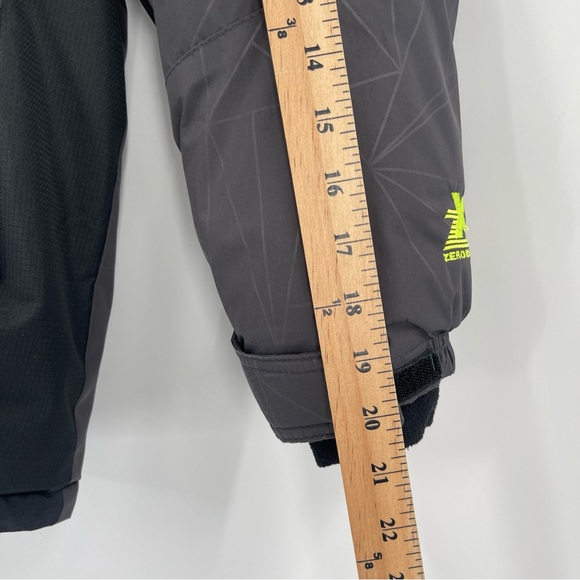 ZeroXPosur Black with Lime Green Trim Winter Coat Boy’s XL 14-16 - Picture 9 of 10